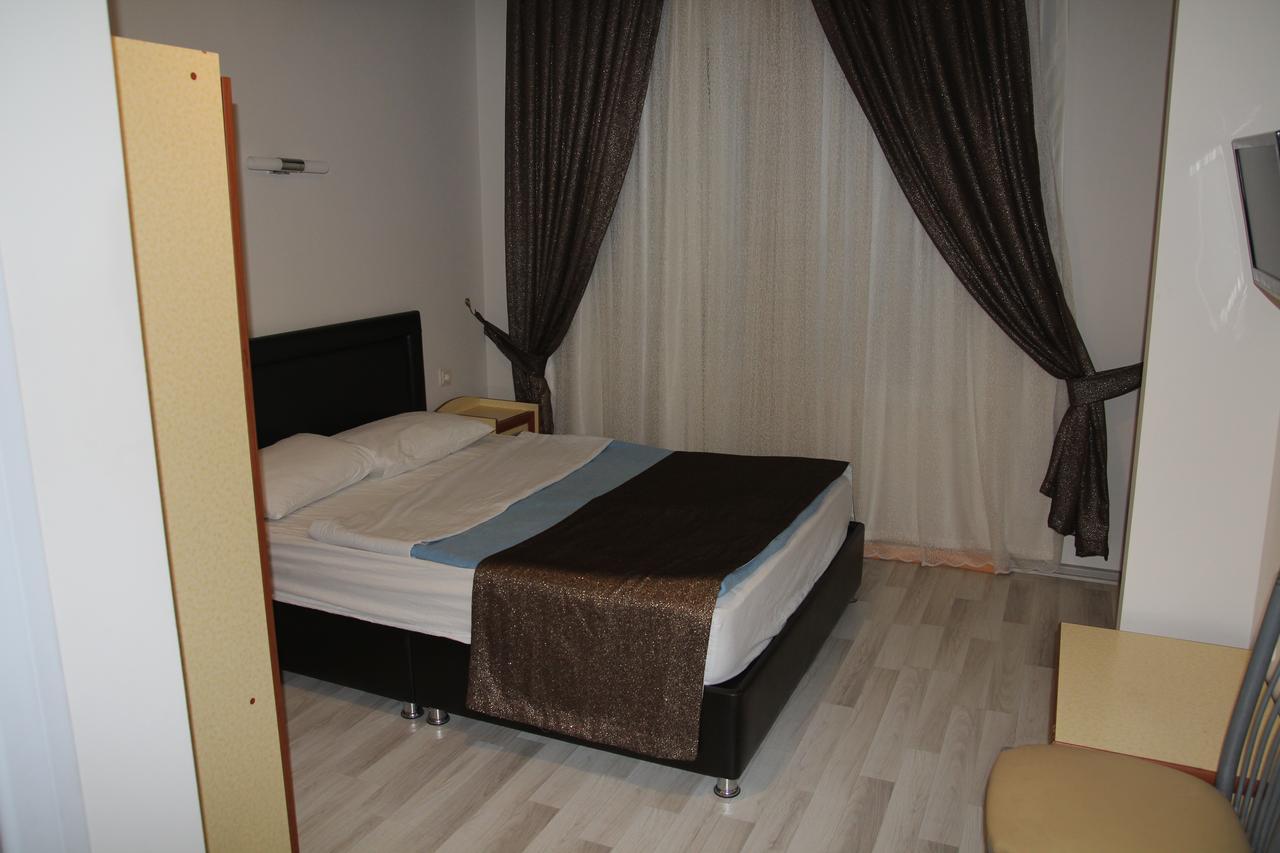 Dostlar Hotel Mersin  Zewnętrze zdjęcie