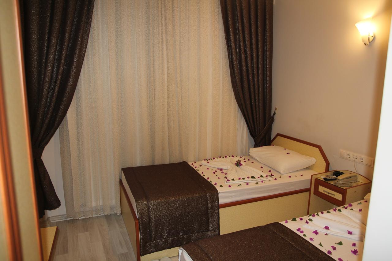Dostlar Hotel Mersin  Zewnętrze zdjęcie
